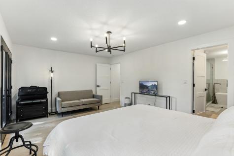 3 Crescent Street Wayzata MN 55391