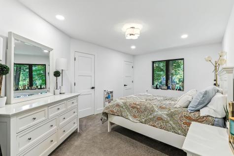 3 Crescent Street Wayzata MN 55391
