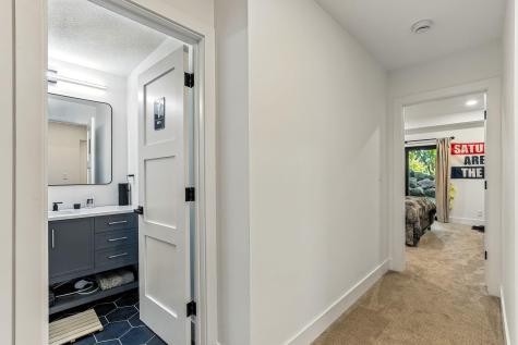 3 Crescent Street Wayzata MN 55391