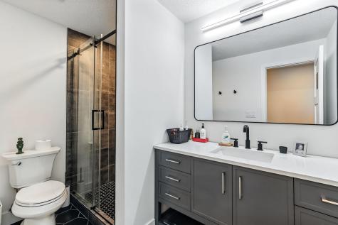 3 Crescent Street Wayzata MN 55391