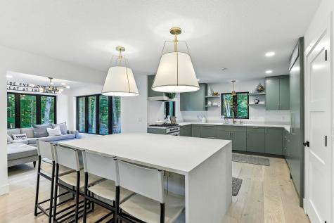 3 Crescent Street Wayzata MN 55391