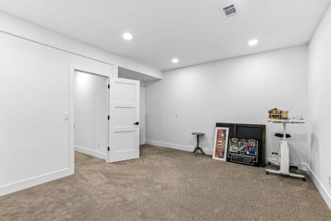 3 Crescent Street Wayzata MN 55391