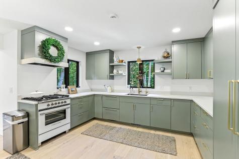 3 Crescent Street Wayzata MN 55391