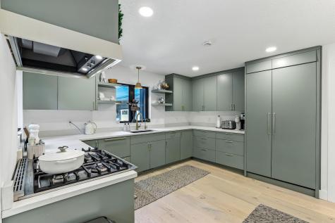 3 Crescent Street Wayzata MN 55391