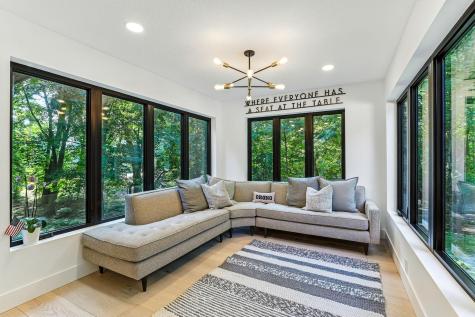 3 Crescent Street Wayzata MN 55391
