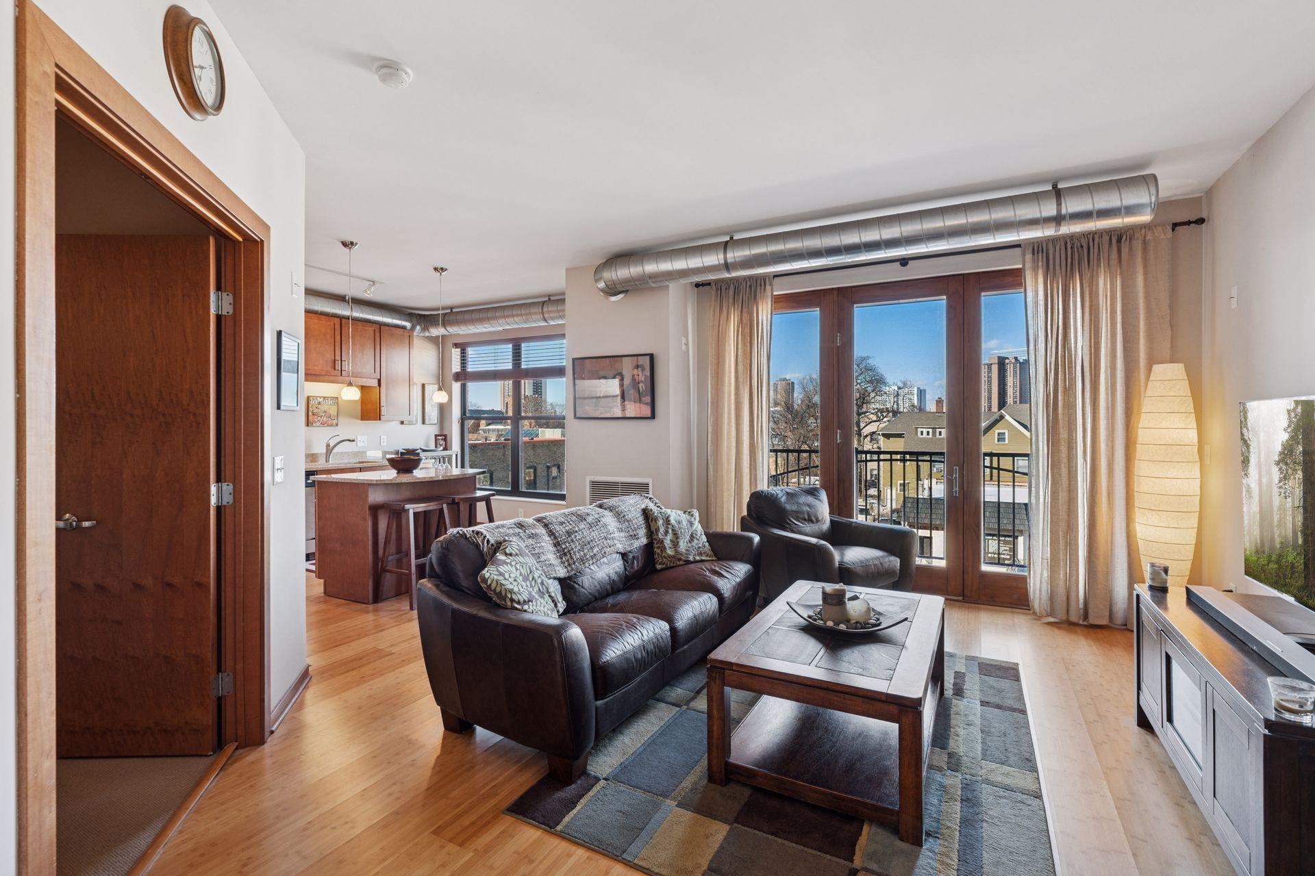 15 E Franklin Avenue Minneapolis MN 55404