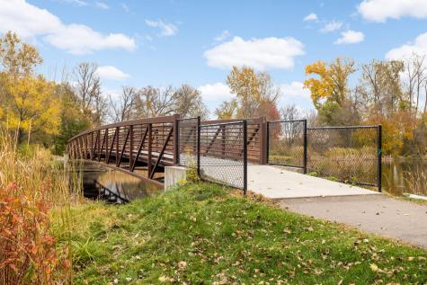 2340 Ives Lane N Plymouth MN 55441