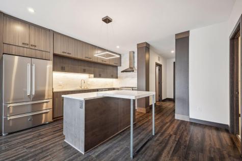 253 Lake Street E Wayzata MN 55391
