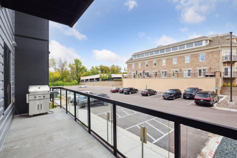 253 Lake Street E Wayzata MN 55391