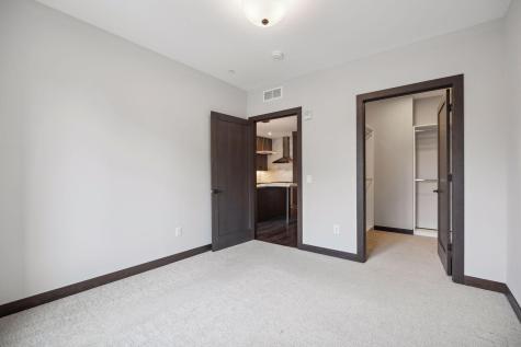 253 Lake Street E Wayzata MN 55391