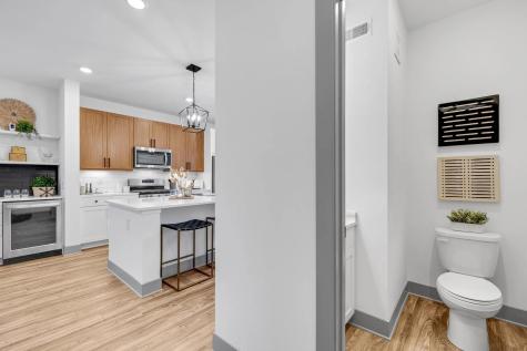 8847 Meridian Way Woodbury MN 55125
