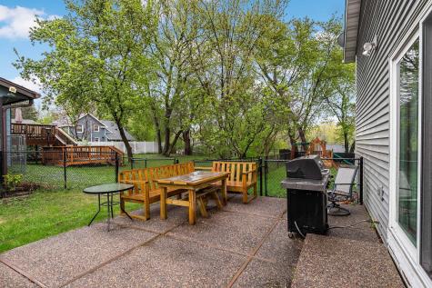 14125 36th Avenue N Plymouth MN 55447