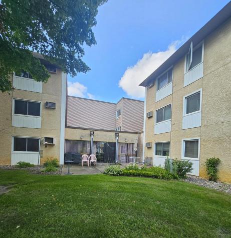 409 S Hudson Avenue Spring Valley MN 55975