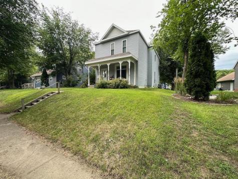 712 3rd Street SW Willmar MN 56201