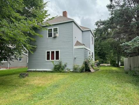 712 3rd Street SW Willmar MN 56201