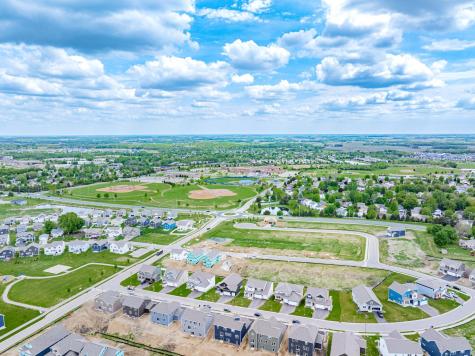 717 Winterberry Lane Waconia MN 55387
