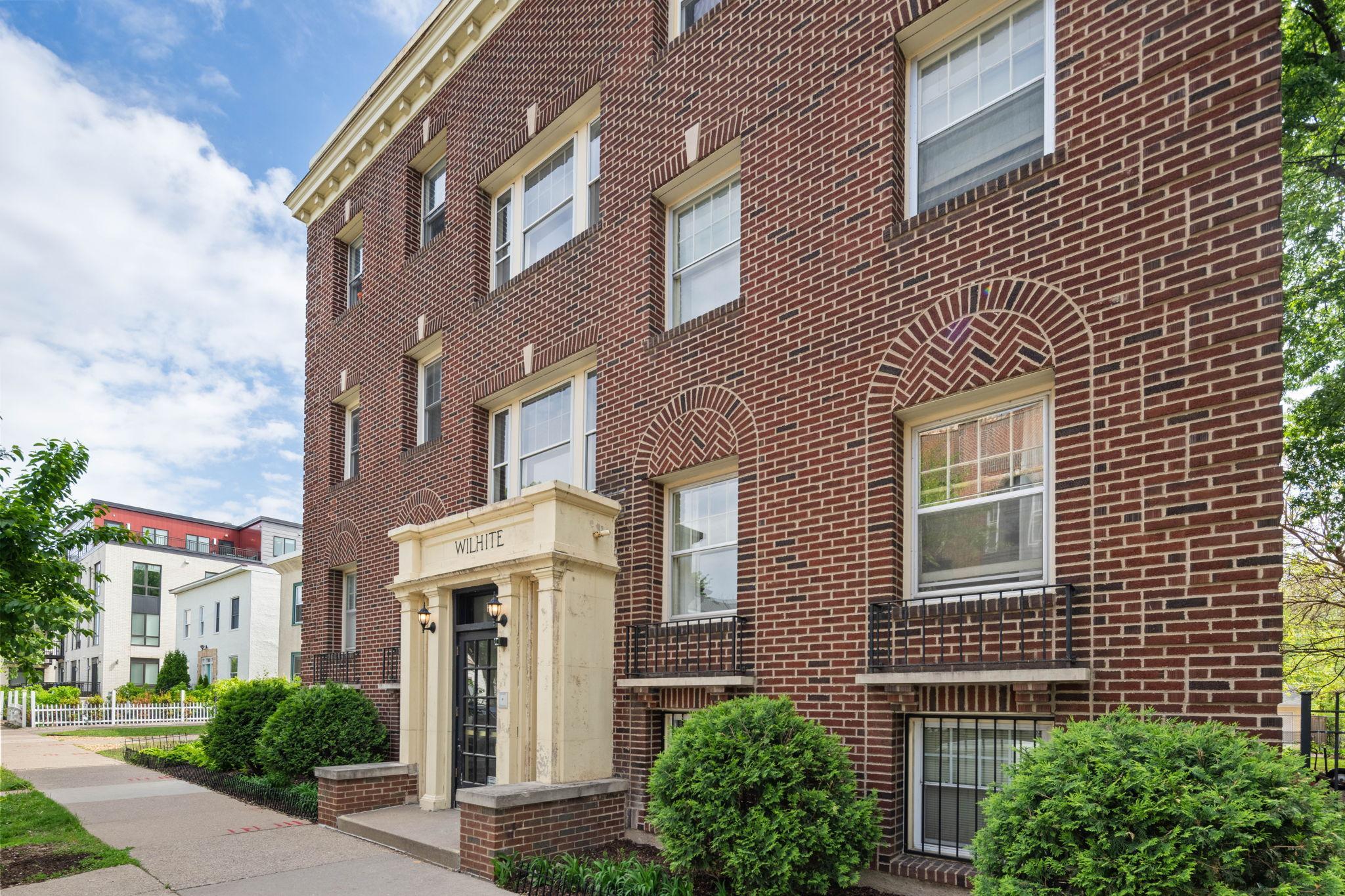 2733 Girard Avenue S Minneapolis MN 55408
