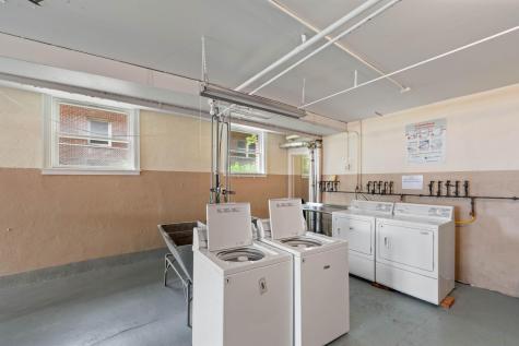 2733 Girard Avenue S Minneapolis MN 55408