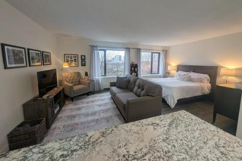 15 S 1st Street Minneapolis MN 55401