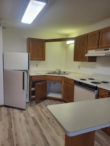 609 Main Street S Renville MN 56284