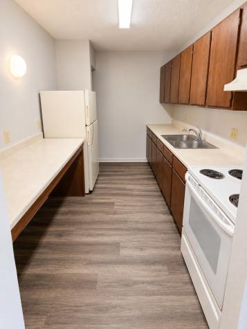 812 Hills Avenue Jackson MN 56143