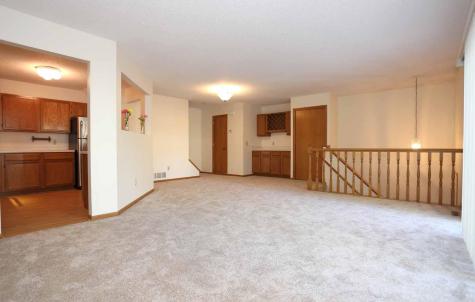 7689 Nicholas Way Chanhassen MN 55317