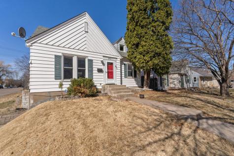2901 Zenith Avenue N Robbinsdale MN 55422