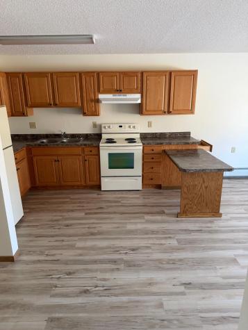 609 Main Street S Renville MN 56284