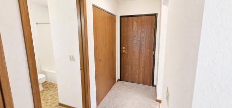 16 Green River Road Morris MN 56267