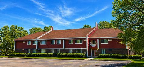 16 Green River Road Morris MN 56267