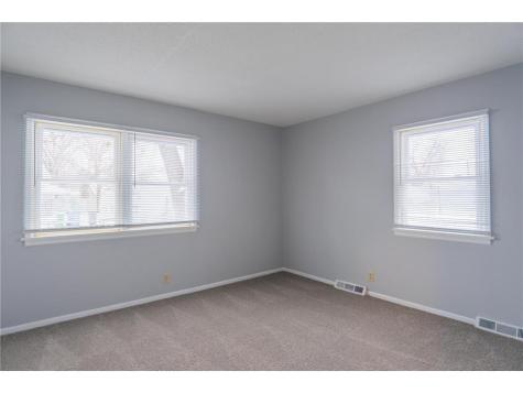 5048 Girard Avenue N Minneapolis MN 55430