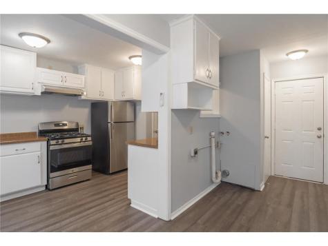 5048 Girard Avenue N Minneapolis MN 55430