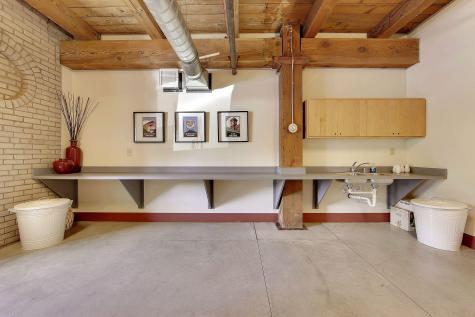 127 5th St NE Minneapolis MN 55413