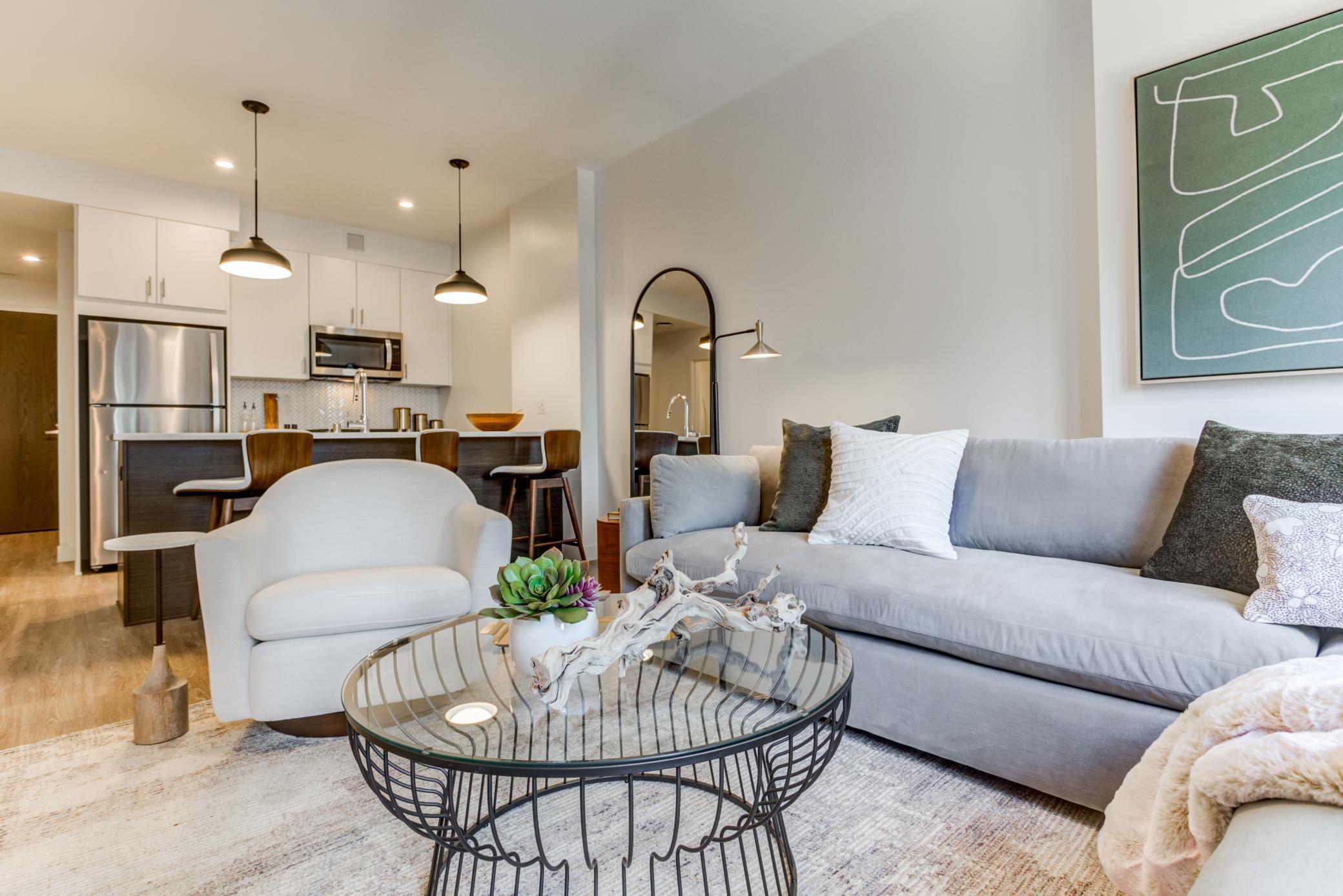 270 Hennepin Avenue Minneapolis MN 55401