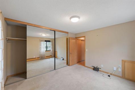 2530 1st Ave S Minneapolis MN 55404