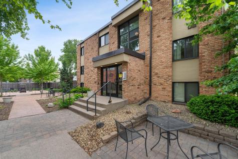 2530 1st Ave S Minneapolis MN 55404