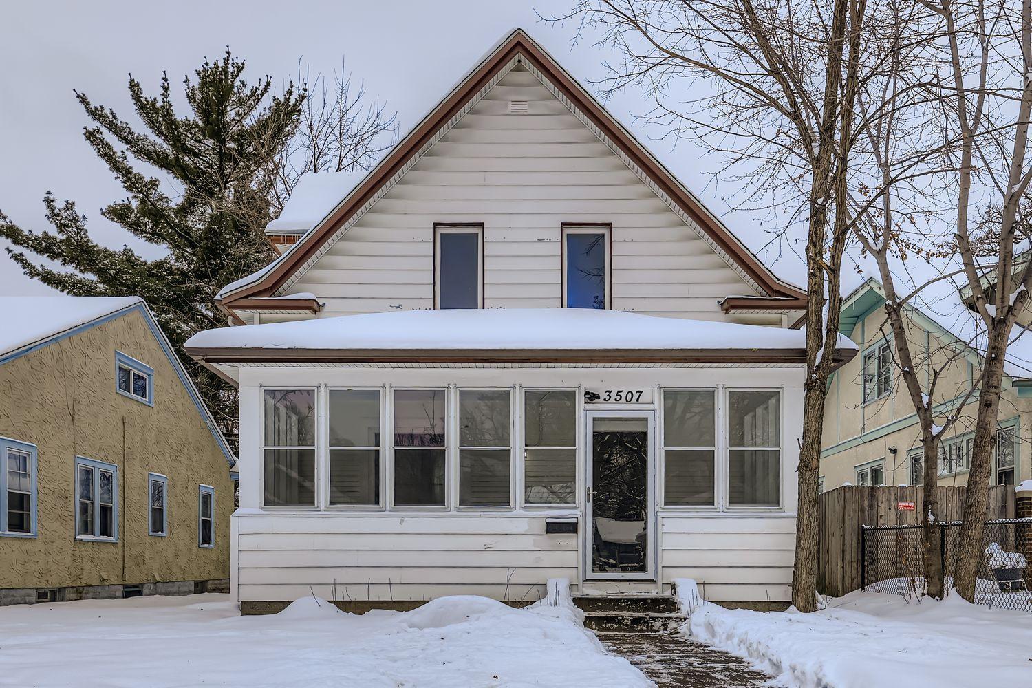 3507 Newton Ave Avenue N Minneapolis MN 55412