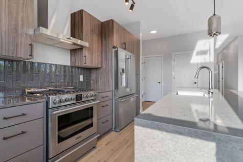 470 Lexington Parkway S Saint Paul MN 55105