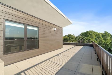 470 Lexington Parkway S Saint Paul MN 55105