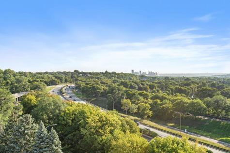 470 Lexington Parkway S Saint Paul MN 55105
