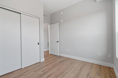 470 Lexington Parkway S Saint Paul MN 55105
