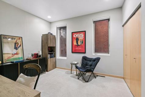 561 Laurel Avenue Saint Paul MN 55102