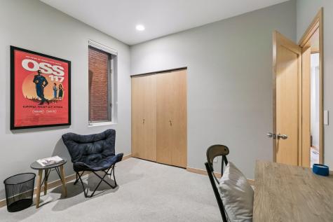561 Laurel Avenue Saint Paul MN 55102