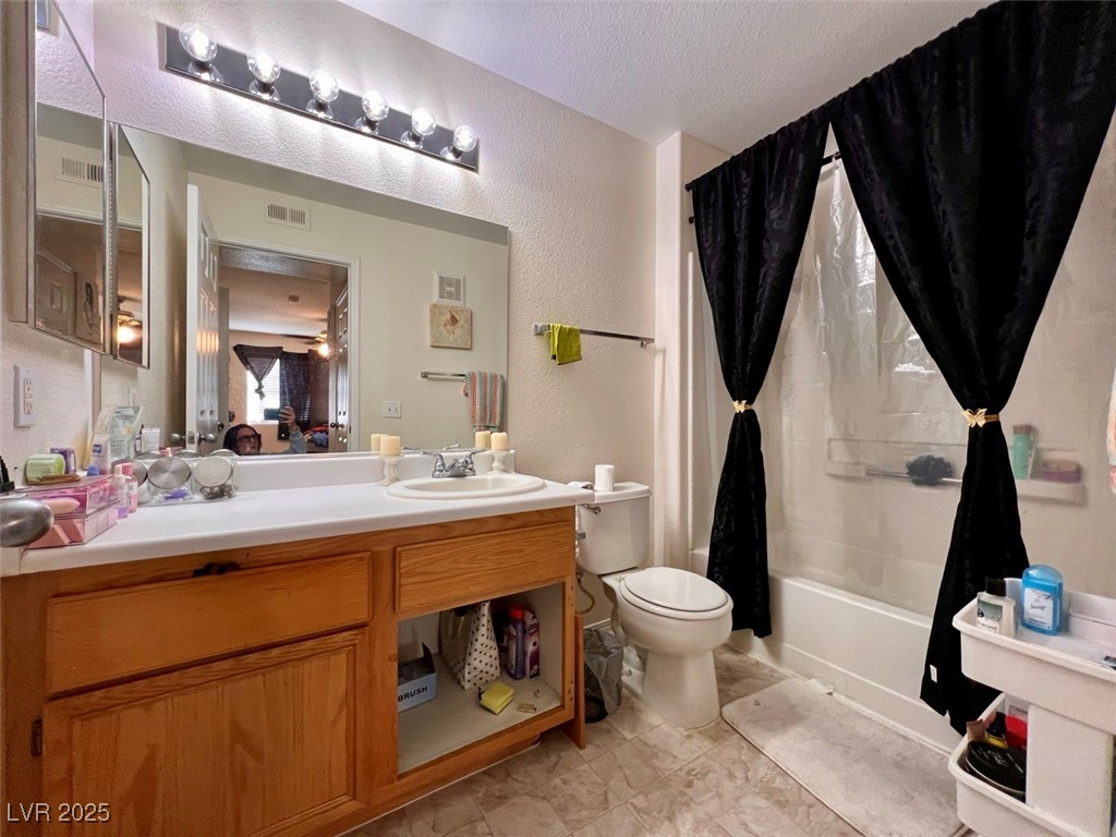 3318 North Decatur Boulevard 2013 Las Vegas NV 89130