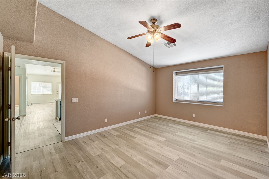 3327 Erva Street 207 Las Vegas NV 89117