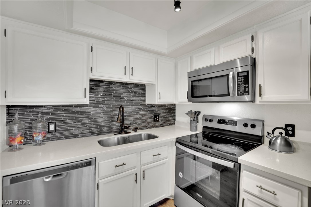 929 Rockview Drive 202 Las Vegas NV 89128