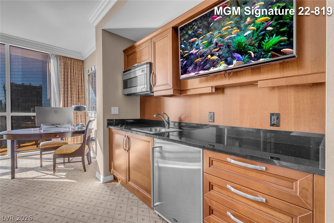 125 East Harmon Avenue 2219 Las Vegas NV 89109