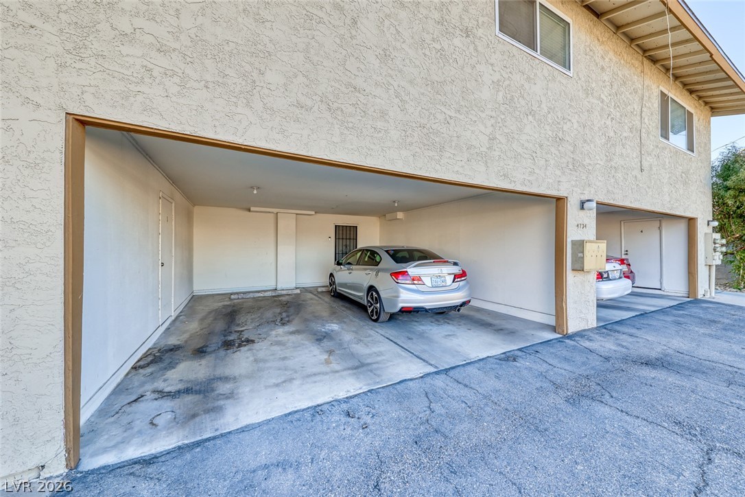 4734 Roberta Street 2 Las Vegas NV 89119