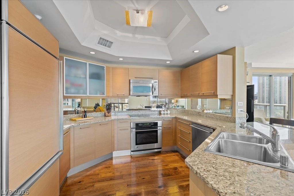 322 Karen Avenue 1608 Las Vegas NV 89109