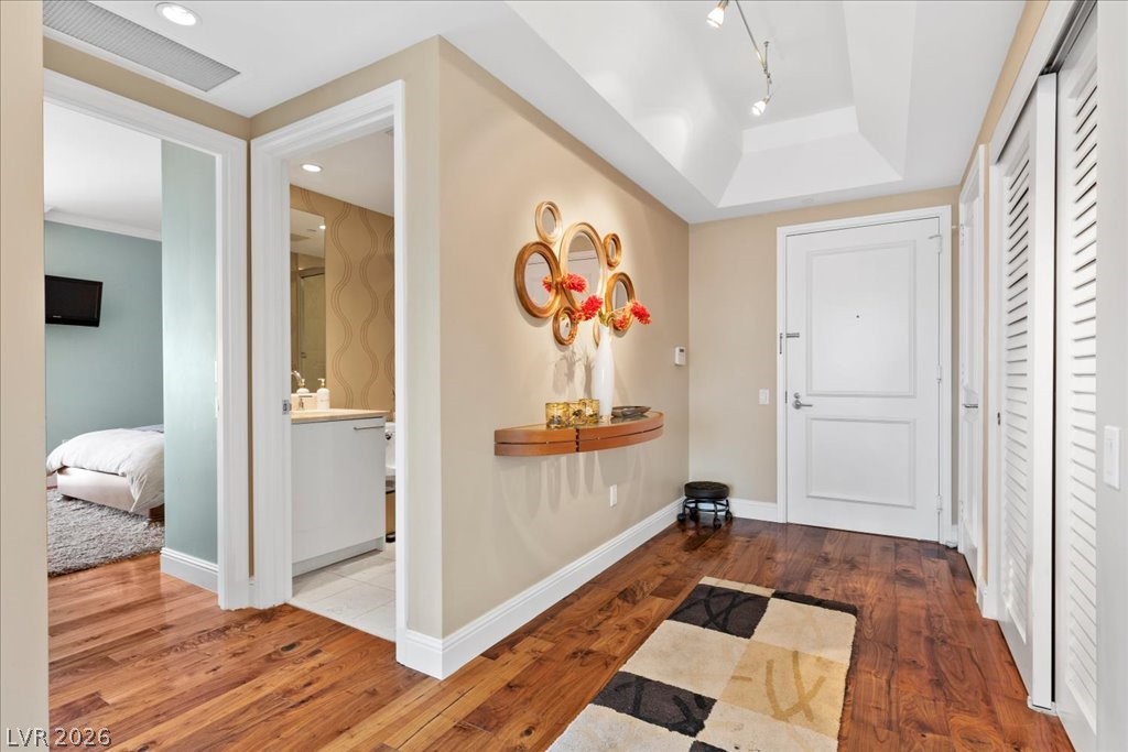 322 Karen Avenue 1608 Las Vegas NV 89109